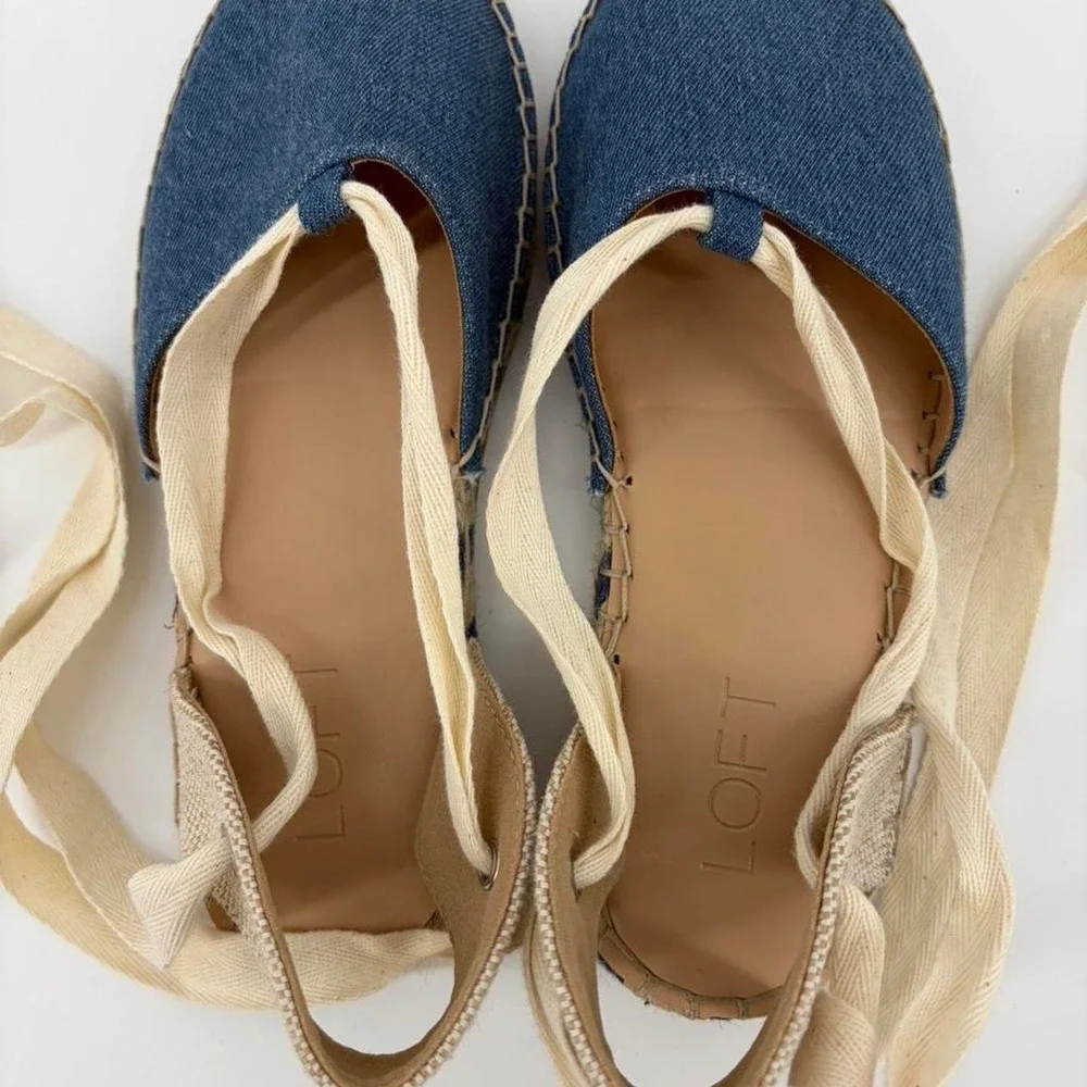 Ann Taylor Loft Chambray Lace Up‎ Espadrille Flats Size 5.5 NWT